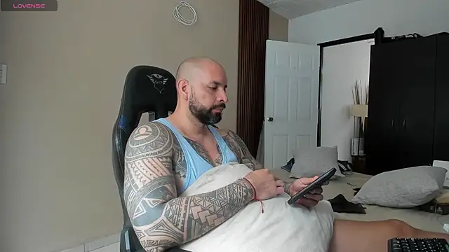 SebaxttianCock online show from June 3, 2026, 2:19 pm