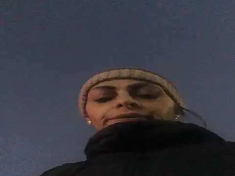 Snapshot of ChantalXOrchid chatting on October 28, 2025, 3:25 pm ChantalXOrchid online show from October 28, 2025, 3:25 pm