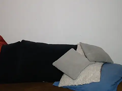 naikah714 online show from November 5, 2025, 4:29 pm