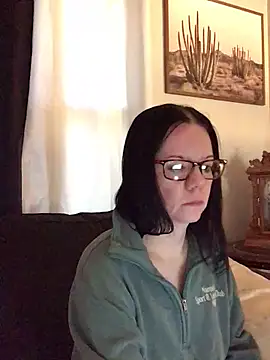 SidneyRaee online show from March 19, 2026, 3:05 pm