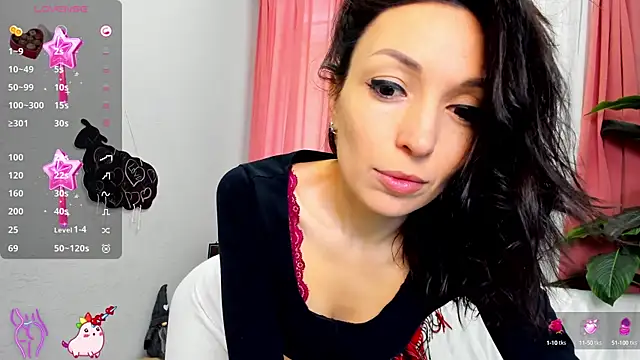 Snapshot of jessica_tiny chatting on February 27, 2025, 3:47 am jessica tiny online show from February 27, 2025, 3:47 am