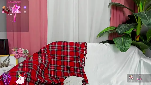 Snapshot of jessica_tiny chatting on March 4, 2025, 1:01 am jessica tiny online show from March 4, 2025, 1:01 am