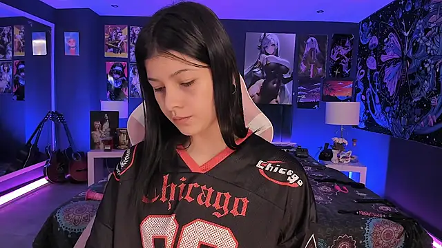 Snapshot of LanaKyutt chatting on September 25, 2025, 7:17 pm LanaKyutt online show from September 25, 2025, 7:17 pm