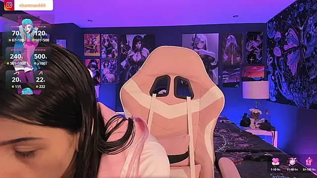 Snapshot of LanaKyutt chatting on October 10, 2025, 1:21 pm LanaKyutt online show from October 10, 2025, 1:21 pm