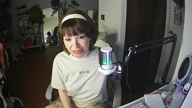 angelic sg online show from January 5, 2025, 1:35 am