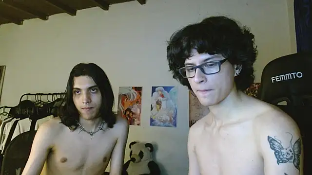 angelitofemboy online show from January 24, 2025, 8:02 am