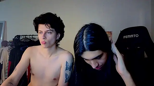 angelitofemboy online show from October 25, 2025, 10:26 pm