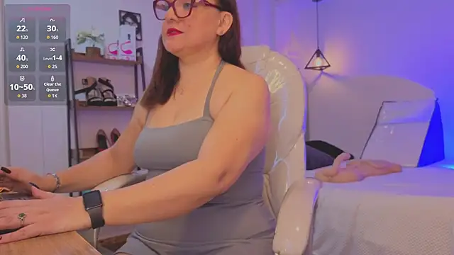 Snapshot of lady_nylon_ chatting on October 16, 2025, 11:33 am lady nylon  online show from October 16, 2025, 11:33 am