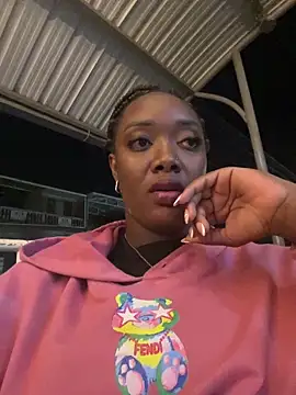 RoxannaBlanche online show from September 22, 2025, 1:07 am