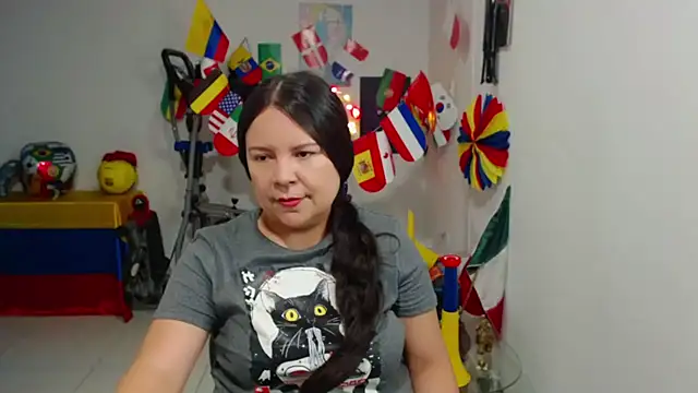 claryssa  online show from June 21, 2026, 2:58 am