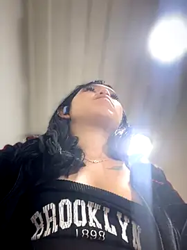 Snapshot of emily_rosse04 chatting on October 15, 2025, 12:16 pm emily rosse04 online show from October 15, 2025, 12:16 pm