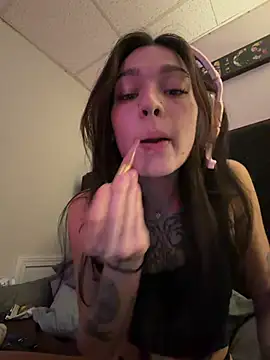 v4mpsoles online show from July 15, 2026, 4:51 am