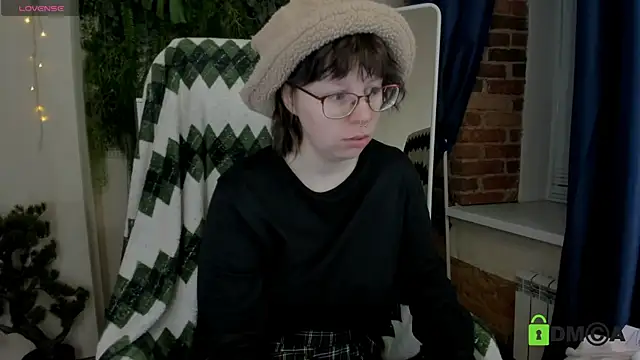 Snapshot of Melissa_Wells chatting on June 27, 2026, 8:25 pm Melissa Wells online show from June 27, 2026, 8:25 pm