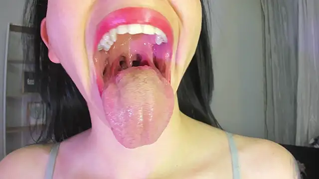 Katty mouth online show from February 19, 2026, 7:32 pm