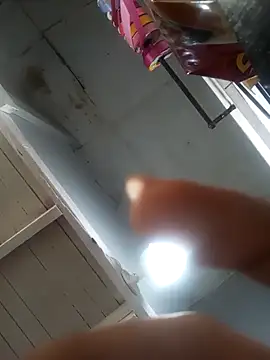 Snapshot of VivienAndClark chatting on November 11, 2025, 2:17 pm VivienAndClark online show from November 11, 2025, 2:17 pm