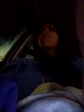 Snapshot of VivienAndClark chatting on November 14, 2025, 2:10 am VivienAndClark online show from November 14, 2025, 2:10 am