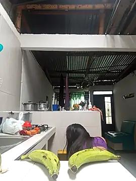 Snapshot of VivienAndClark chatting on November 16, 2025, 3:39 pm VivienAndClark online show from November 16, 2025, 3:39 pm