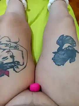 Hotsereia online show from December 8, 2024, 4:14 am