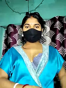 Luv Adite20 online show from February 28, 2025, 5:26 pm