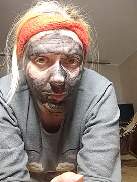 Snapshot of LeraSweet chatting on November 16, 2025, 8:03 pm LeraSweet online show from November 16, 2025, 8:03 pm