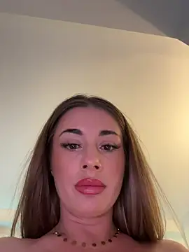 Snapshot of IsabellaEtthan chatting on July 23, 2026, 6:17 pm IsabellaEtthan online show from July 23, 2026, 6:17 pm