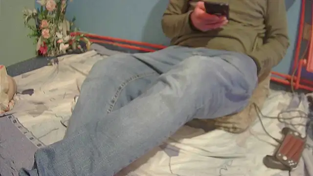 Snapshot of Markxen_cam chatting on December 27, 2024, 3:59 pm Markxen cam online show from December 27, 2024, 3:59 pm