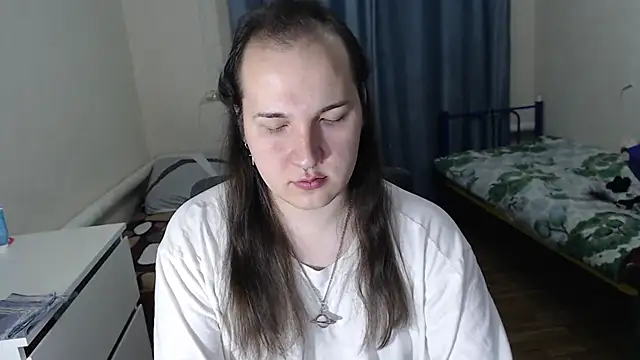 EvaMiron online show from January 9, 2026, 12:02 am