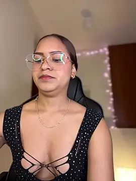 Snapshot of gretta_kler1 chatting on December 12, 2024, 12:33 pm gretta kler1 online show from December 12, 2024, 12:33 pm