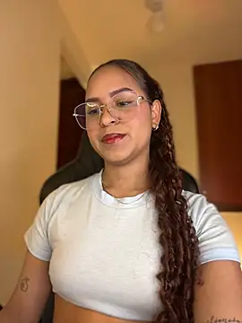 Snapshot of gretta_kler1 chatting on January 14, 2025, 3:15 pm gretta kler1 online show from January 14, 2025, 3:15 pm