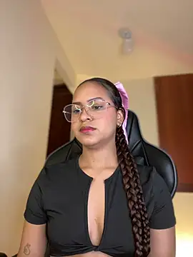 Snapshot of gretta_kler1 chatting on January 19, 2025, 7:15 pm gretta kler1 online show from January 19, 2025, 7:15 pm