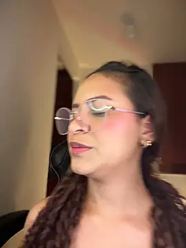 Snapshot of gretta_kler1 chatting on January 29, 2025, 2:21 pm gretta kler1 online show from January 29, 2025, 2:21 pm