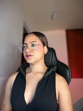 Snapshot of gretta_kler1 chatting on February 14, 2025, 1:23 am gretta kler1 online show from February 14, 2025, 1:23 am