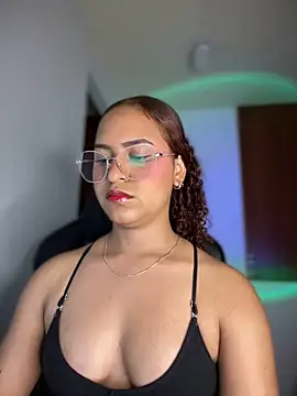 Snapshot of gretta_kler1 chatting on February 21, 2025, 2:17 am gretta kler1 online show from February 21, 2025, 2:17 am