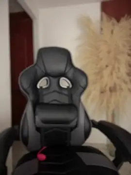 Snapshot of gretta_kler1 chatting on October 1, 2025, 11:05 am gretta kler1 online show from October 1, 2025, 11:05 am