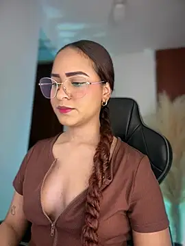 Snapshot of gretta_kler1 chatting on March 14, 2026, 12:06 am gretta kler1 online show from March 14, 2026, 12:06 am