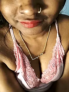 FANTASY QUEEN 07 online show from February 9, 2025, 6:16 pm