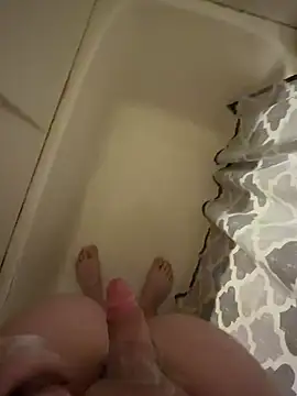 bjim03425 online show from March 4, 2026, 2:17 am