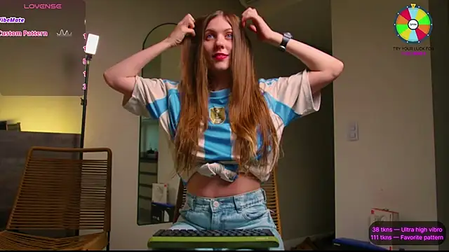 Snapshot of VunderSEX chatting on October 23, 2025, 6:50 pm VunderSEX online show from October 23, 2025, 6:50 pm