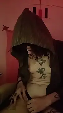 Snapshot of SuccubusTatuada chatting on September 26, 2025, 12:58 am SuccubusTatuada online show from September 26, 2025, 12:58 am