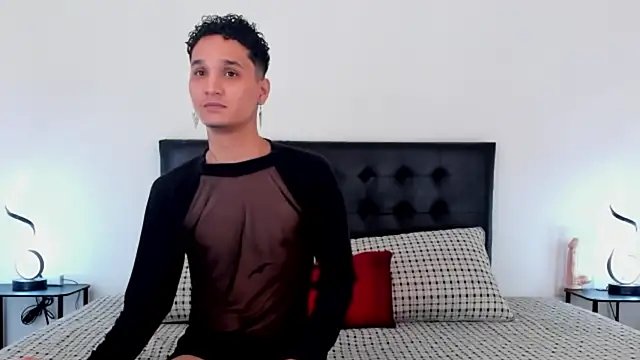 Snapshot of jaylen_and_duke chatting on February 21, 2025, 11:01 am jaylen and duke online show from February 21, 2025, 11:01 am