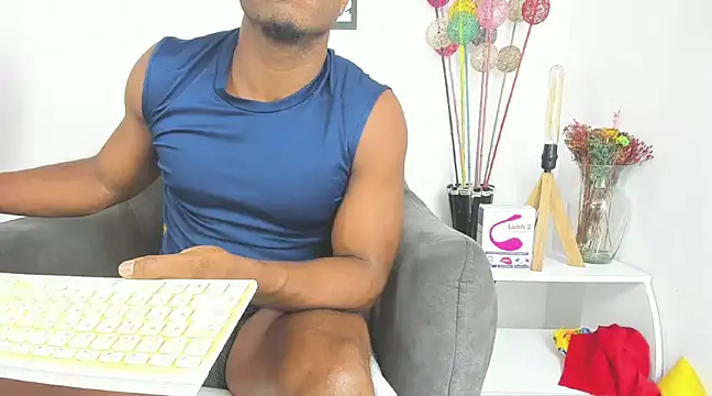 Snapshot of bigcock_latin1 chatting on January 8, 2025, 3:40 am bigcock latin1 online show from January 8, 2025, 3:40 am