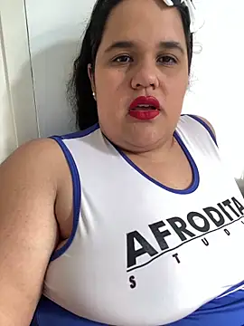 natalia curvy1 online show from December 6, 2024, 9:35 pm