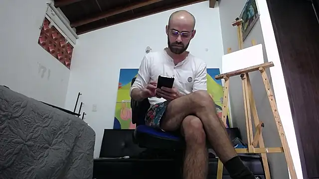FurryLatinArtist online show from January 31, 2025, 12:29 pm