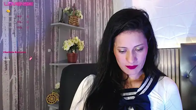 nathalia zamu online show from December 4, 2024, 3:04 am