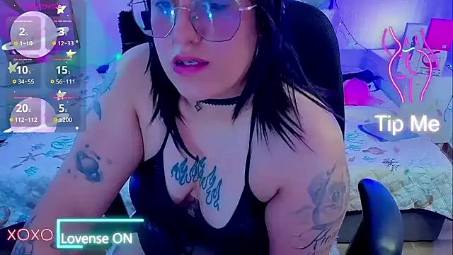 Snapshot of NatalieHarris chatting on May 7, 2026, 7:30 pm NatalieHarris online show from May 7, 2026, 7:30 pm