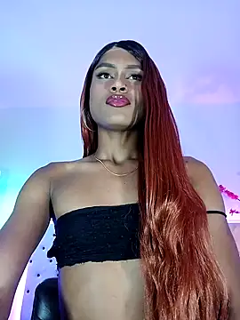 Snapshot of Elektra_Queen chatting on January 20, 2025, 7:04 pm Elektra Queen online show from January 20, 2025, 7:04 pm