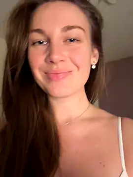 JasminJames online show from November 15, 2025, 7:54 pm