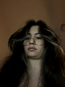 Snapshot of marie2_ chatting on October 9, 2025, 10:19 pm marie2  online show from October 9, 2025, 10:19 pm