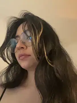 Snapshot of marie2_ chatting on October 11, 2025, 11:20 am marie2  online show from October 11, 2025, 11:20 am