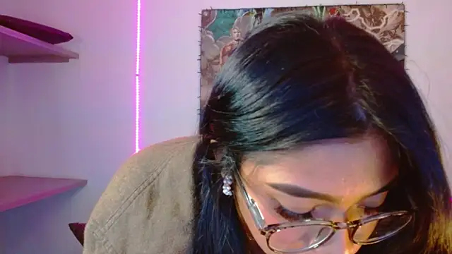 SaraApril 1 online show from December 14, 2024, 8:56 am